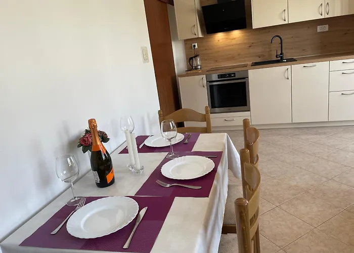 Soldic-razanj Apartamento *